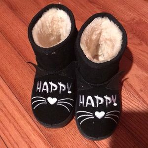 Get your little one prepared for winter now!☃️